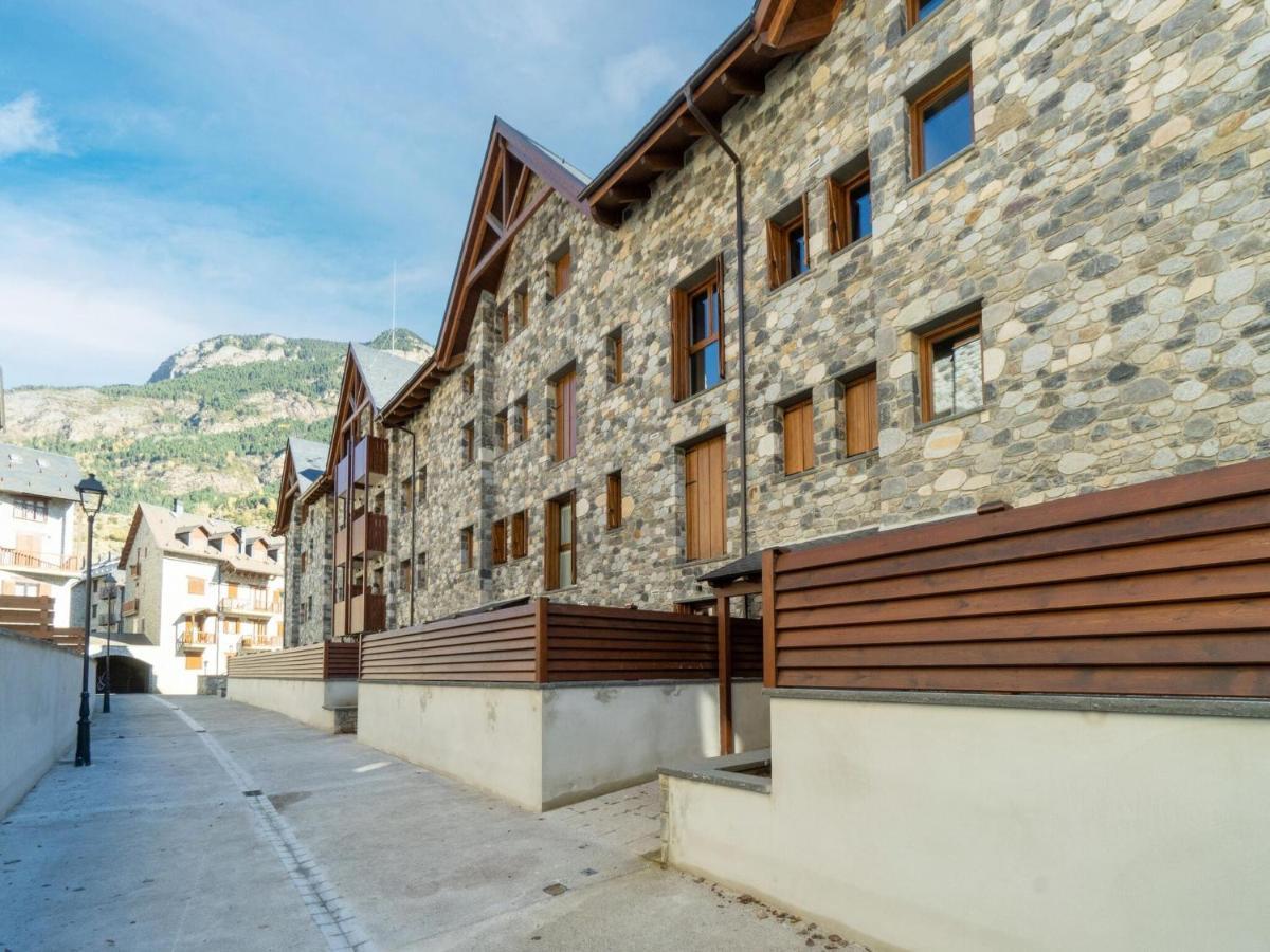 Belvilla By Oyo Nice Apartment In Benasque Luaran gambar