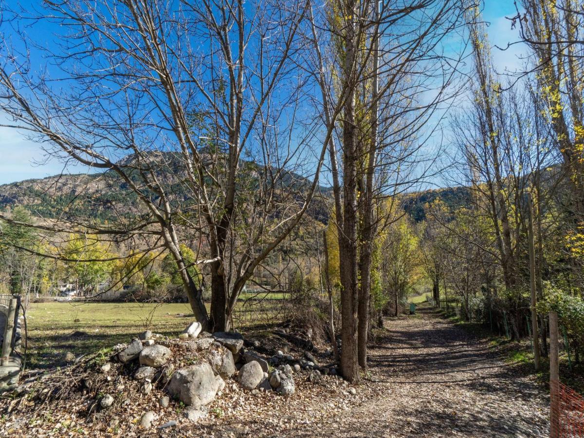 Belvilla By Oyo Nice Apartment In Benasque Luaran gambar