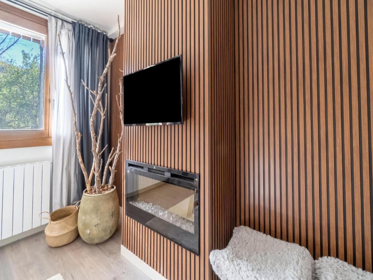 Belvilla By Oyo Nice Apartment In Benasque Luaran gambar